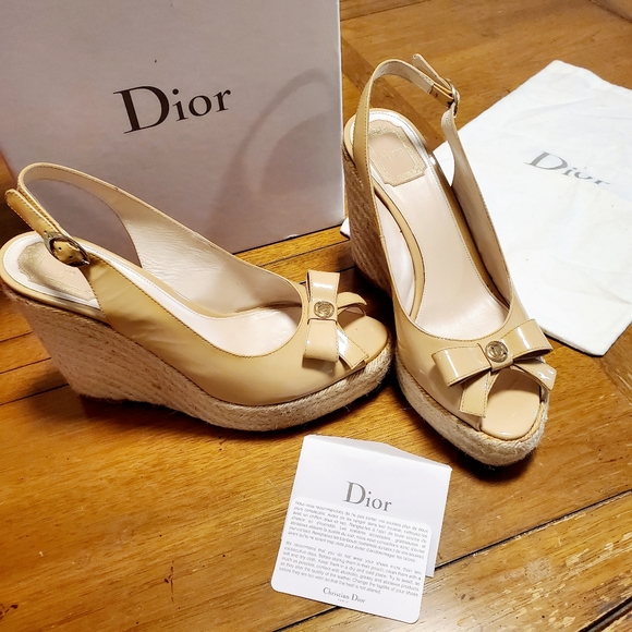 Dior Shoes - Christian Dior 40/US10 Nude Leather Wedge Sandals